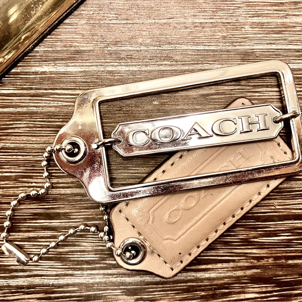 Large Coach Hangtag